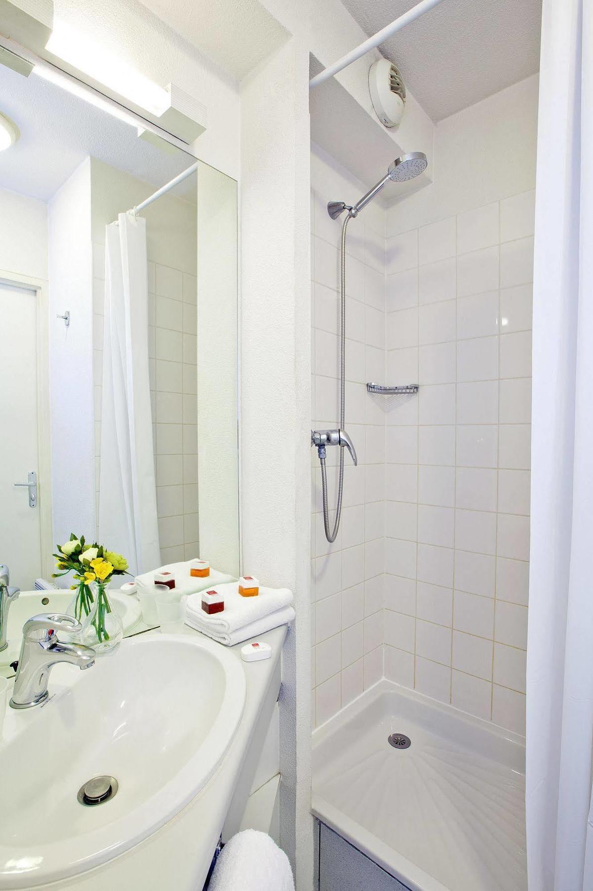 Sejours & Affaires Rouen Normandie Sotteville-les-Rouen ภายนอก รูปภาพ